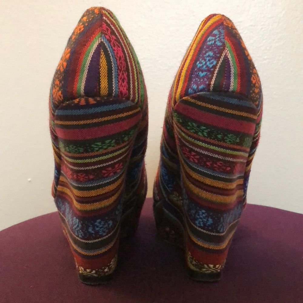 Colorful Wedges - Picture 3 of 3